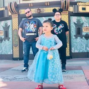 Meet your Posher, Luis